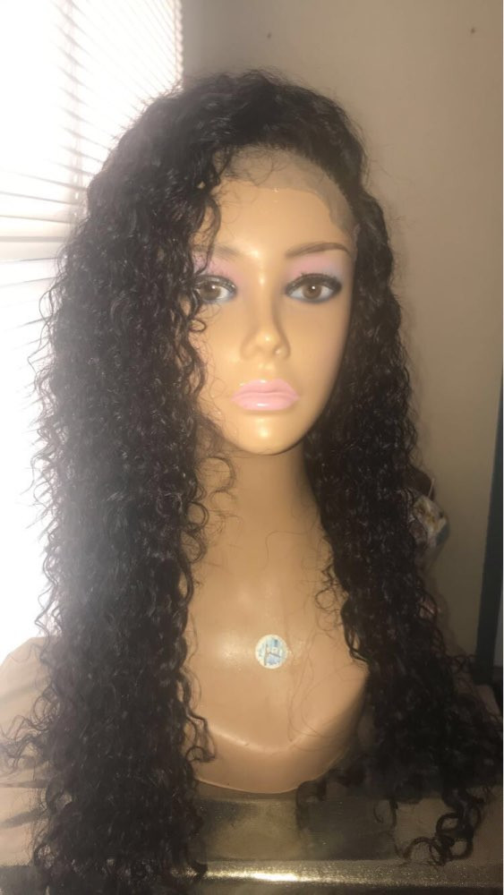 The hair is soooo soft , barely any tangling 