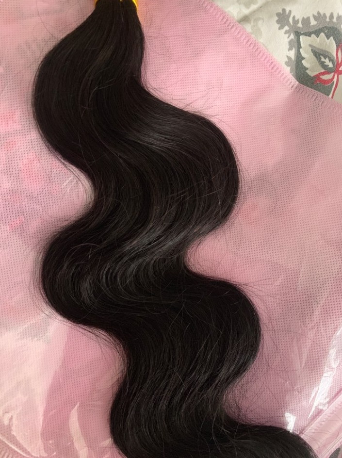 the hair is so soft and closure is very fine 